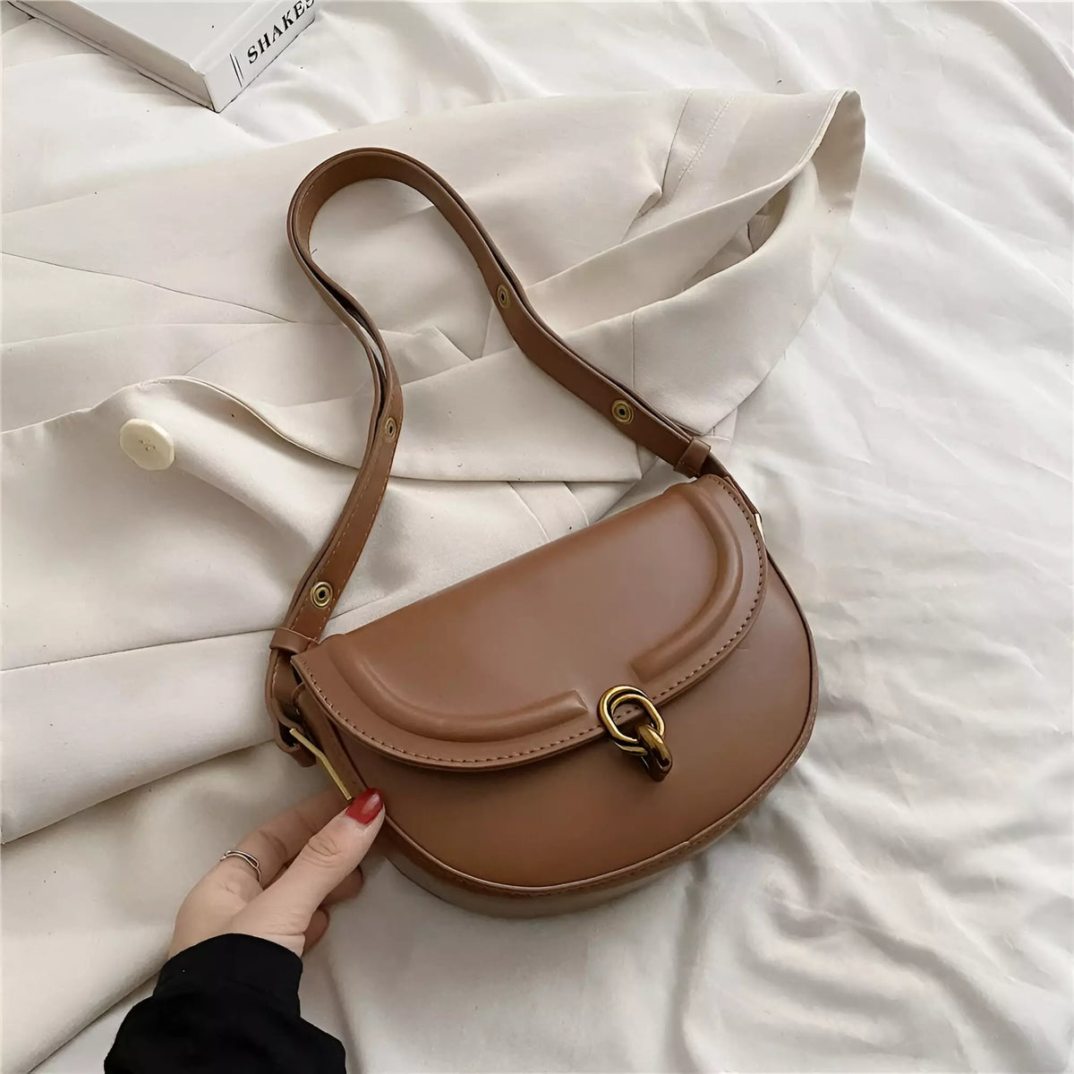 Bolsa Transversal Ulisses Alto Padrão - Shoulder Bag Retro | Couro de Qualidade